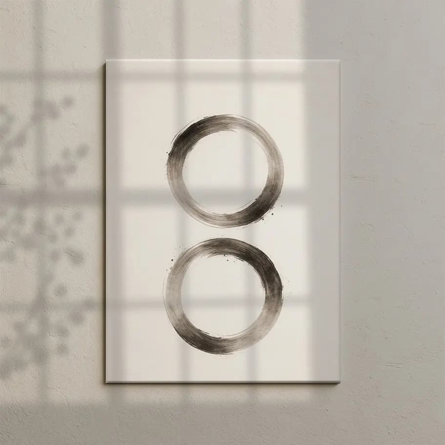 Minimal Soyut Poster: Bej Zeminde Fırça Darbesi Daireler