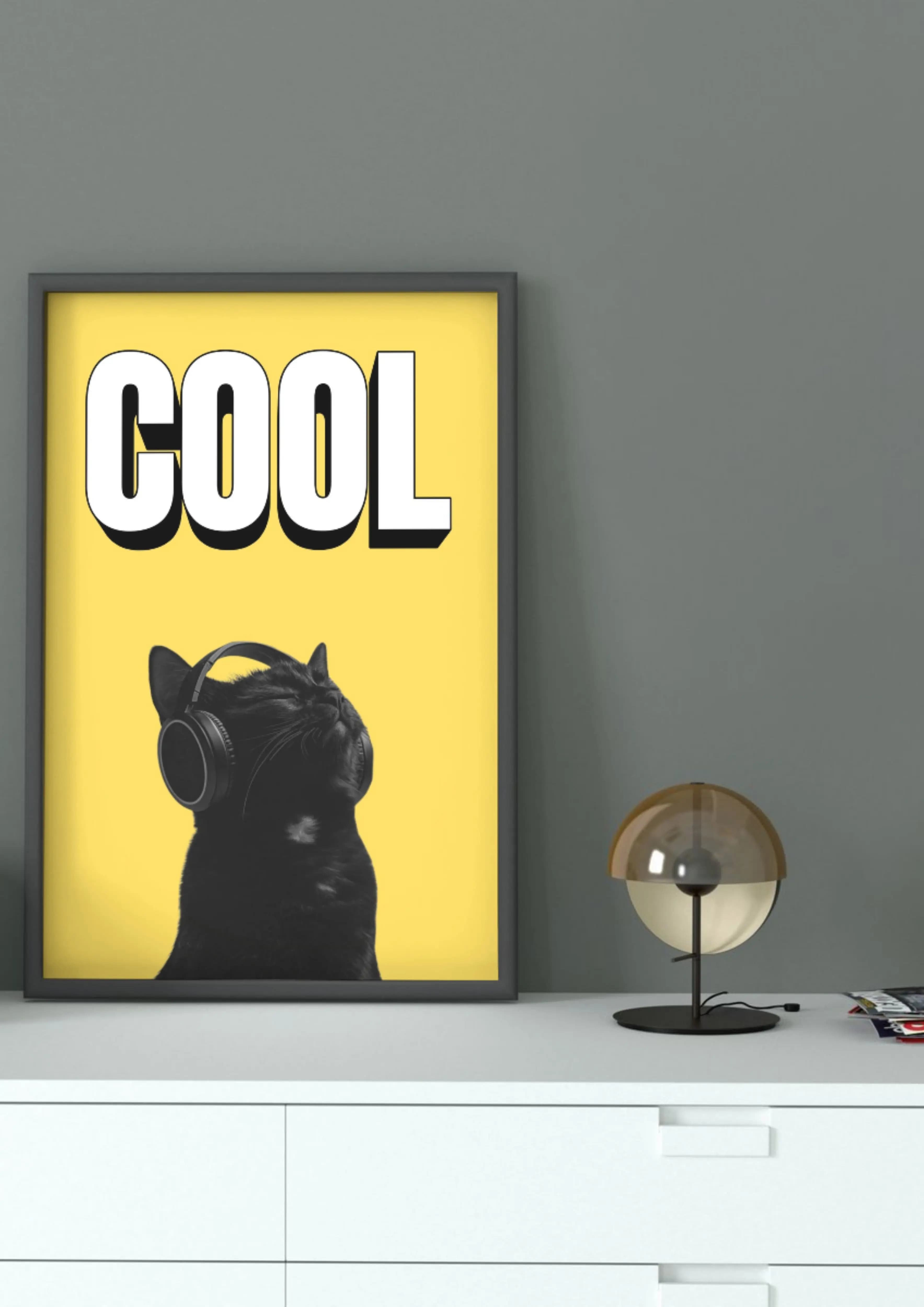 Cool Kulaklıklı Siyah Kedi Poster