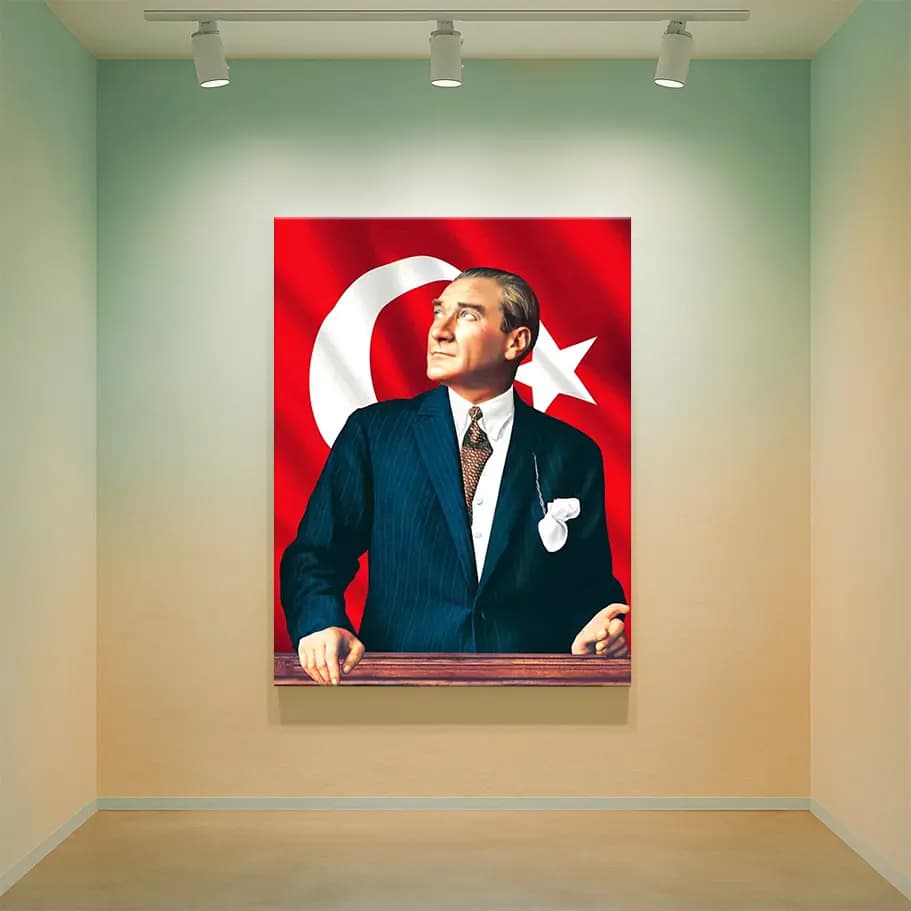 Türk Bayraklı Atatürk Posteri